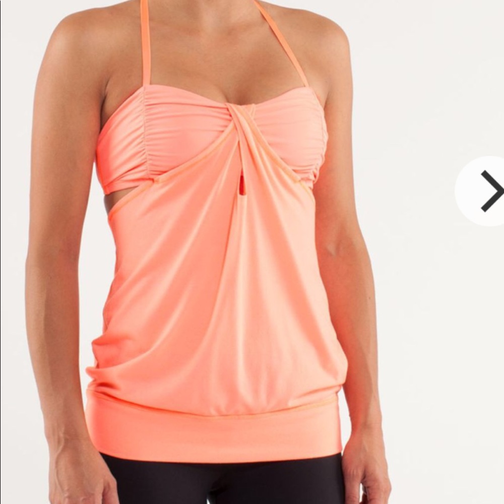 Lululemon hot but not tank
